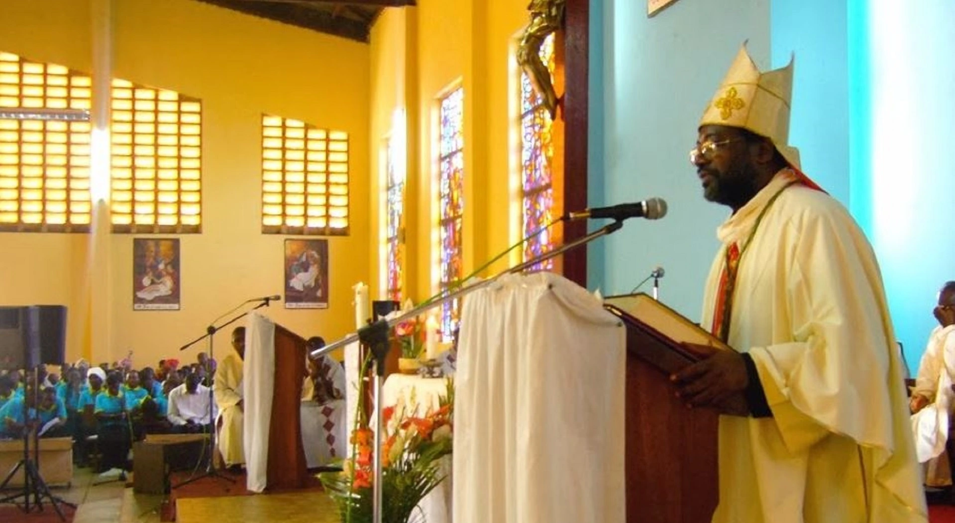 Communauté des fidèles